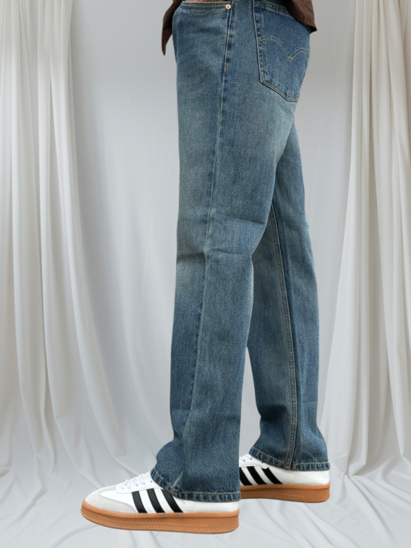 Non strech Raw wash straight fit dark dusty blue colour jean