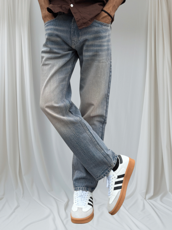 Non strech Raw wash straight fit grace blue jean