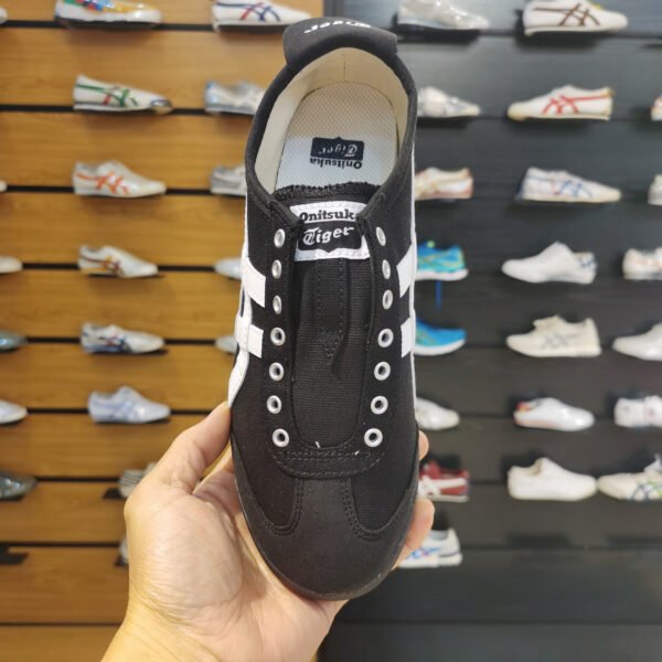 MEXICO 66 SLIP-ON (Black/White)